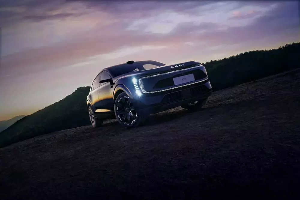 SUV điện AUDI E7X ra mắt với hệ thống đèn ấn tượng, chạy hơn 700 km sau 1 lần sạc - Ảnh 3.