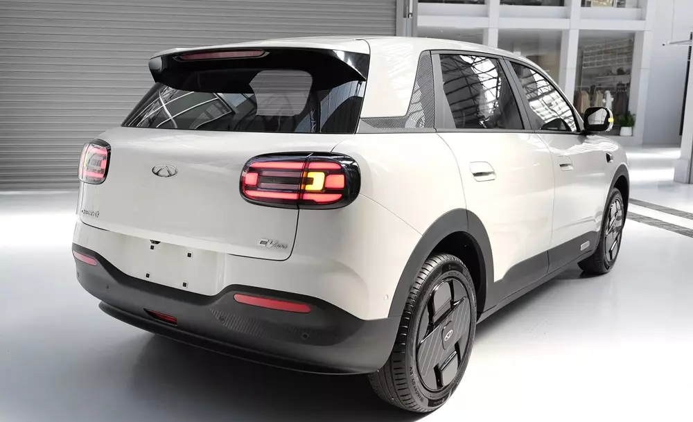 Hãng xe đang xây nhà máy ở Việt Nam rục rịch tung ô tô điện giá rẻ ra thị trường Đông Nam Á - Ảnh 14.