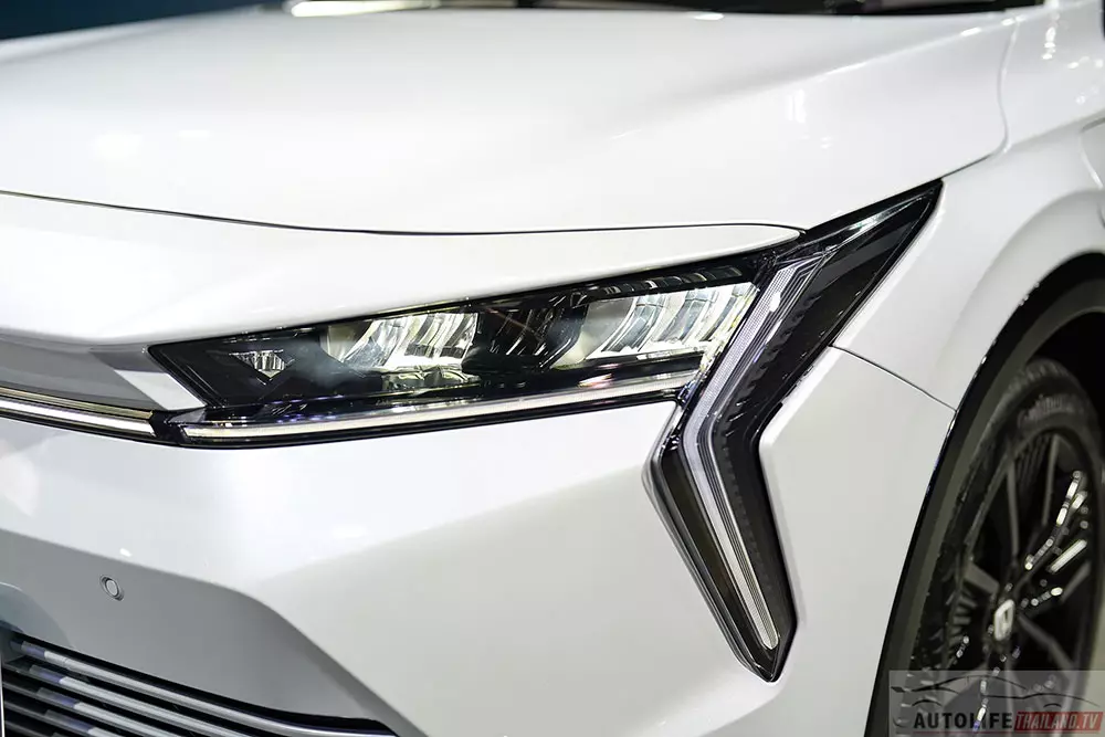 Honda e:N2 chính thức được bán ở Đông Nam Á, kích thước lớn hơn CR-V, giá từ 1,17 tỷ đồng - Ảnh 5.