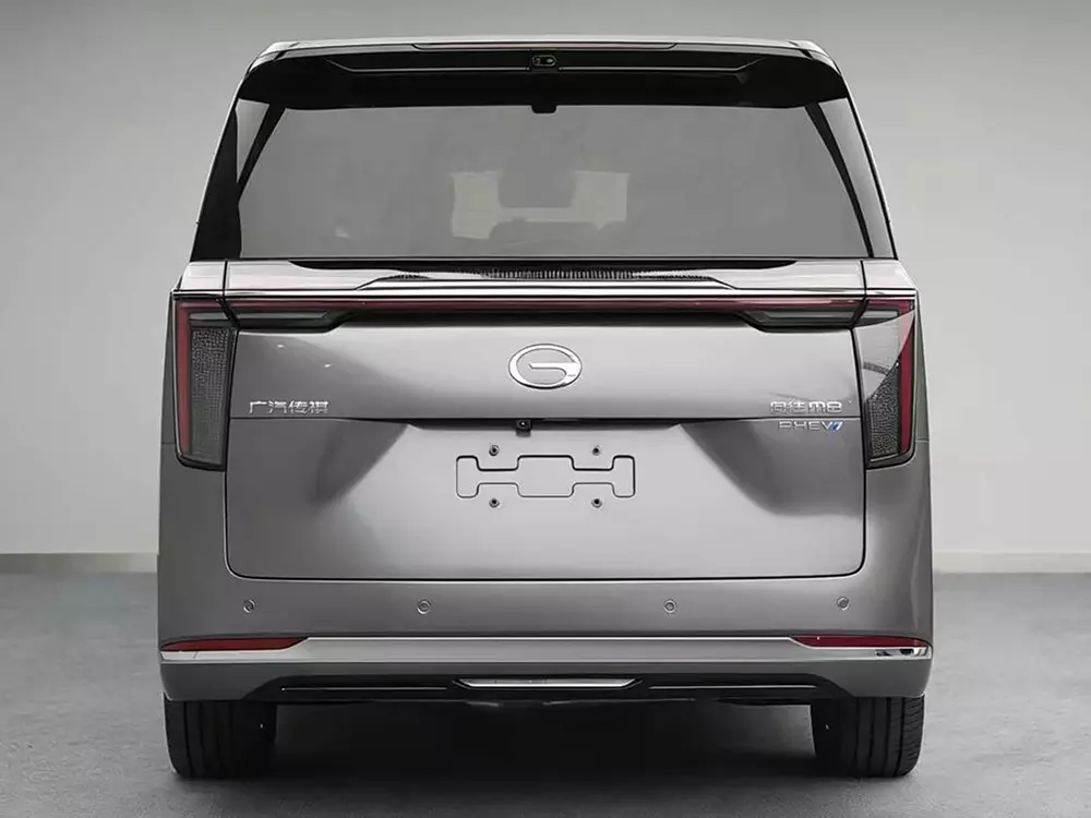 Thiết kế phía sau của GAC M8 PHEV L 2027