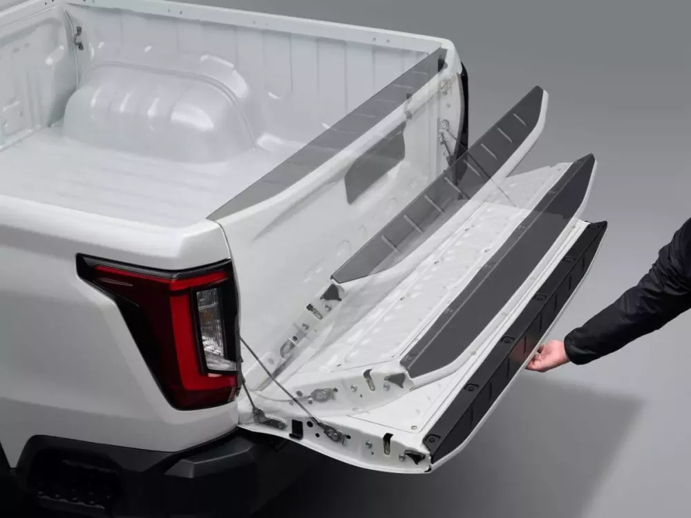 Cửa thùng sau của Toyota Hilux 2026 có tính năng trợ lực đóng/mở
