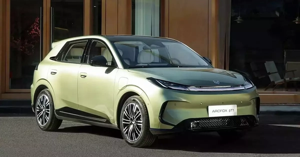 BAIC vén màn đối thủ của xe bán chạy như tôm tươi Geely EX2