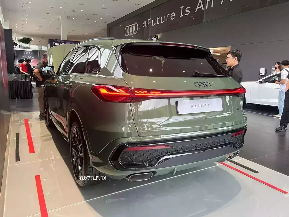 Audi Q5 thế hệ mới sở hữu hệ thống đèn chiếu sáng ấn tượng