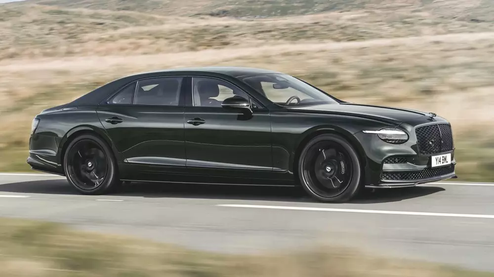 Bentley Flying Spur phiên bản mới trình làng, từ bỏ một thiết kế truyền thống được duy trì từ năm 1962 - Ảnh 2. Bentley Flying Spur phiên bản mới trình làng, từ bỏ một thiết kế truyền thống được duy trì từ năm 1962 - Ảnh 2.