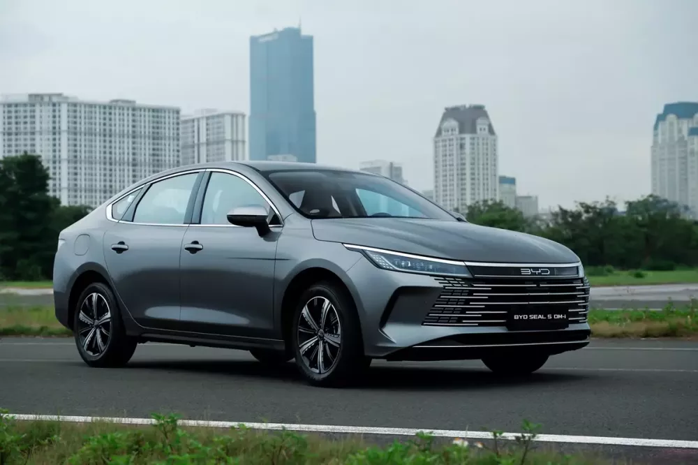 Chốt xe trước 30/6: Khách hàng BYD nhận ưu đãi trước bạ, tiền mặt và giải pháp sạc toàn diện - Ảnh 1.