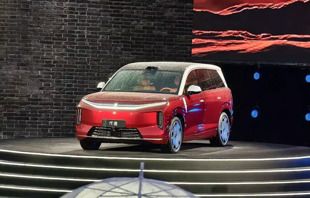 SUV cỡ lớn BYD Datang chính thức được bán ra thị trường, có thể chạy 950 km và sạc nhanh như chớp - Ảnh 1. SUV cỡ lớn BYD Datang chính thức được bán ra thị trường, có thể chạy 950 km và sạc nhanh như chớp - Ảnh 1.
