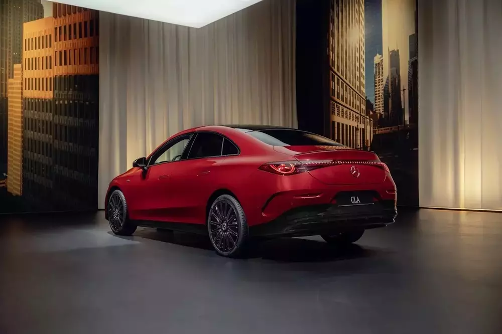 Xe điện Mercedes-Benz CLA chính thức được mở cọc ở Việt Nam, giá dự kiến dưới 1,7 tỷ đồng - Ảnh 3.