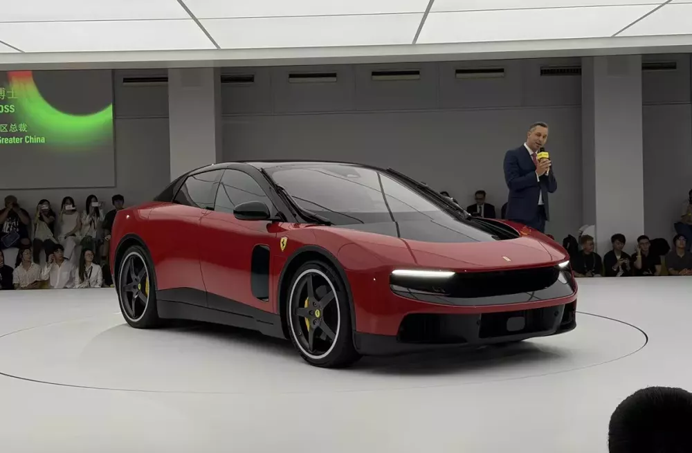 Ferrari Luce ra mắt thị trường Trung Quốc