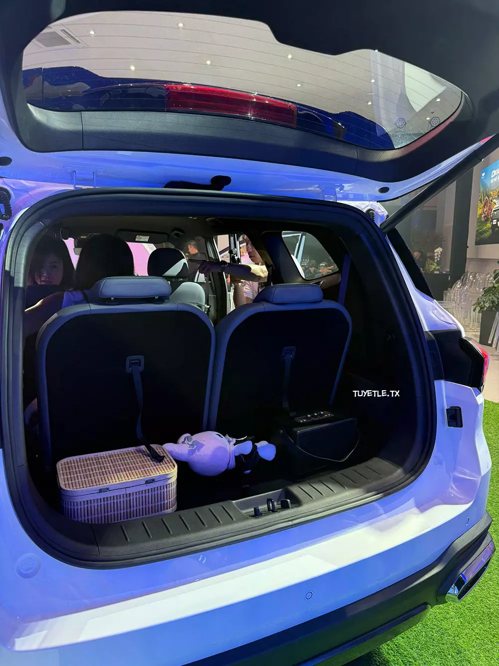 Geely Okavango có khoang hành lý thực dụng