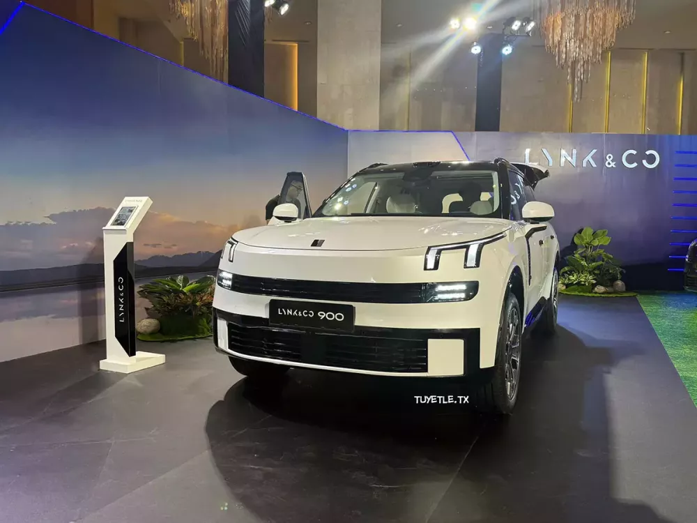 SUV cỡ lớn Lynk & Co 900 chính thức ra mắt Việt Nam, giá hơn 3 tỷ đồng