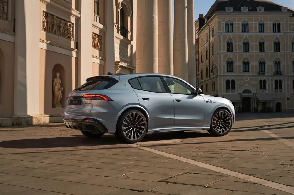 Maserati Grecale 2027 chỉ được cải tiến nhẹ về thiết kế