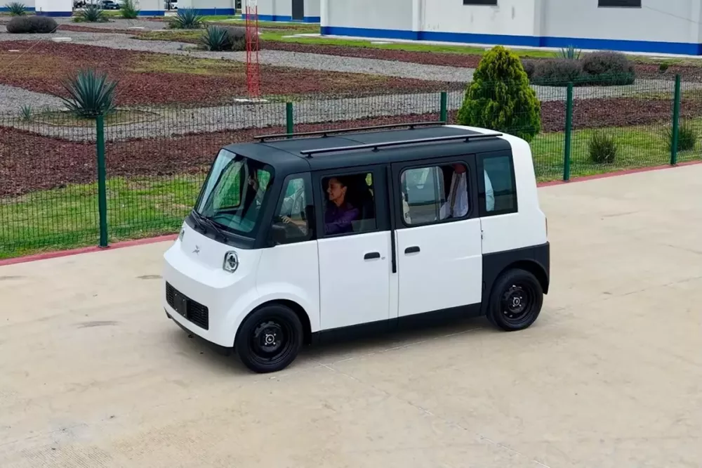 Olinia Uno - xe điện nội địa đầu tiên của Mexico, chở được 6 người và có giá dưới 300 triệu đồng - Ảnh 2.