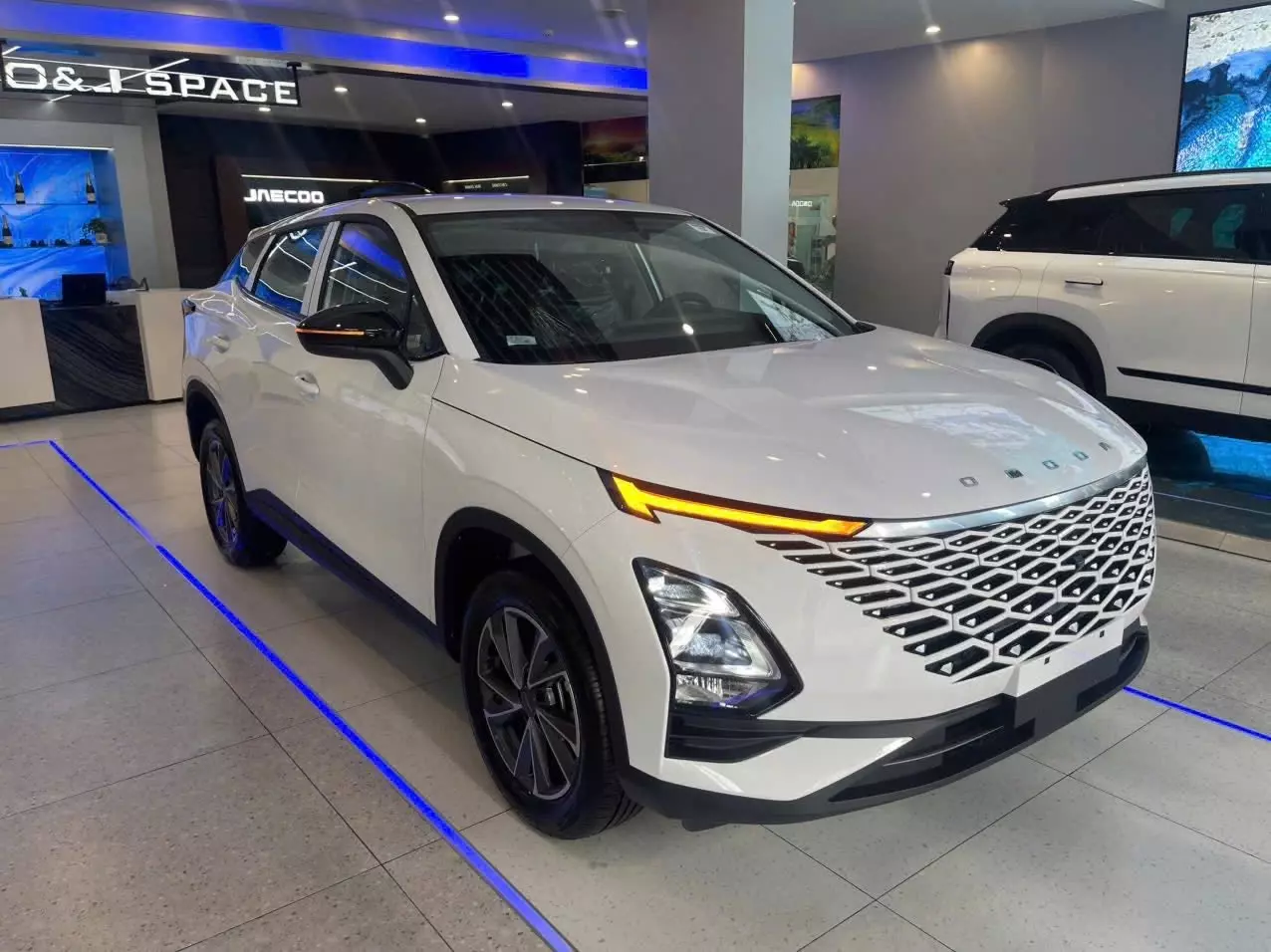 Omoda C5 Sport 479 triệu, B-SUV đủ trang bị đang thách thức logic định giá thị trường? - Ảnh 1.