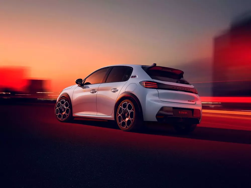 Peugeot e-208 GTi có thể tăng tốc từ 0-100 km/h trong 5,5 giây