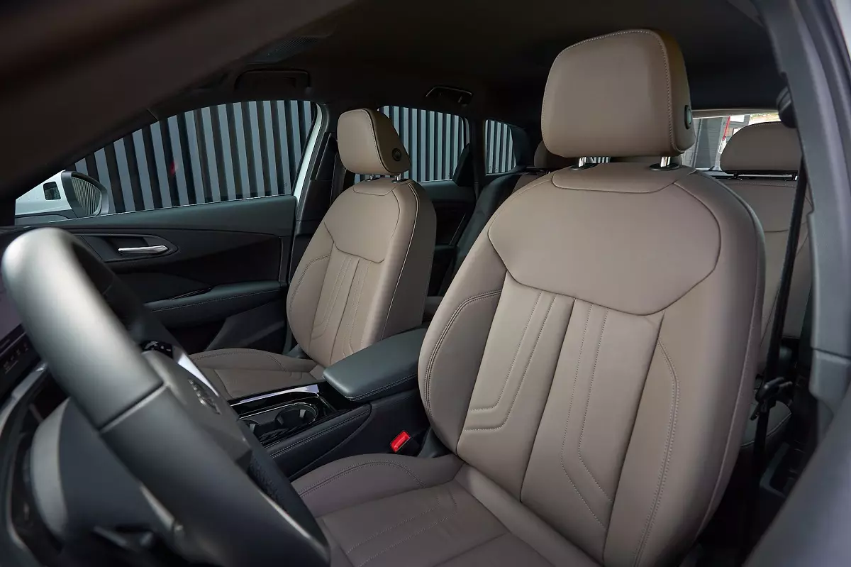 Chi tiết diện mạo mới và nâng cấp công nghệ Audi Q3 2026 hơn 2 tỷ đồng tại Việt Nam  - Ảnh 8.