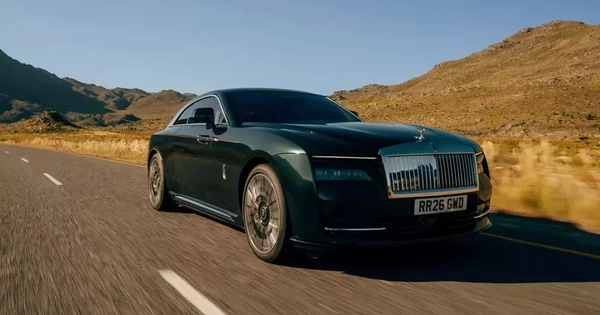Ra mắt Rolls-Royce Spectre Series II với nội thất xa hoa, động cơ mạnh hơn và phạm vi di chuyển dài hơn