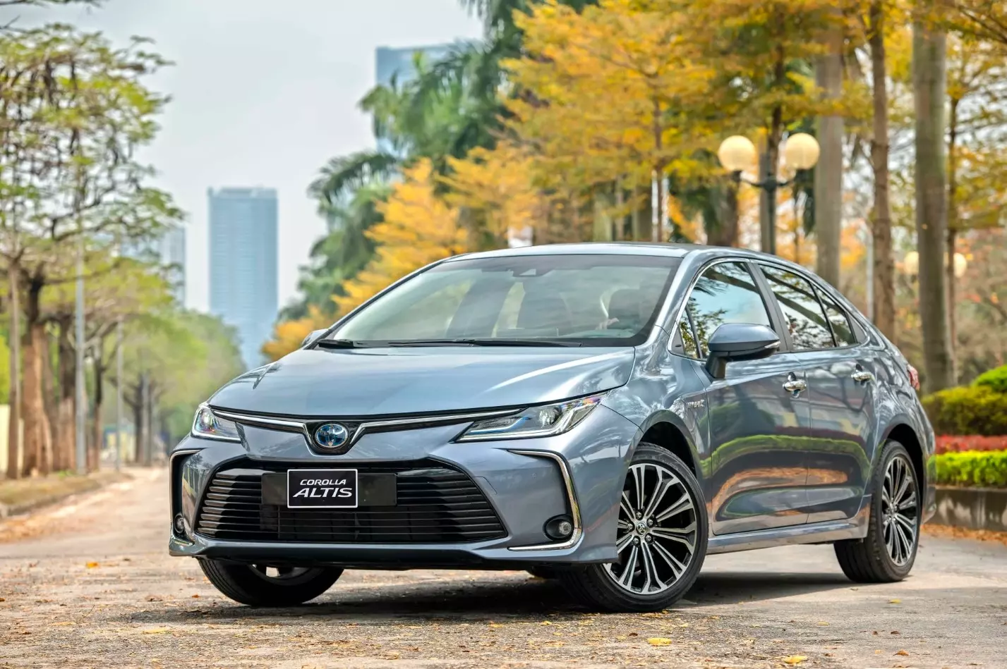 Ngã rẽ mới của Toyota Corolla Altis tại thị trường Việt Nam - Ảnh 1.