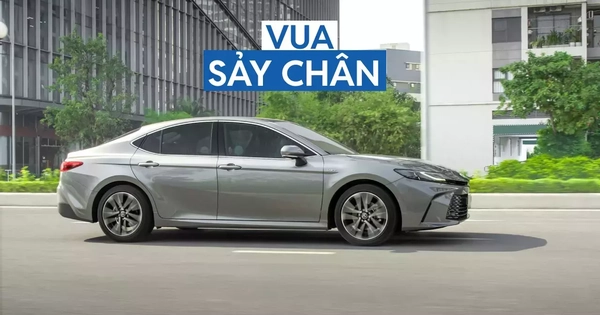 Toyota Camry bất ngờ ghi danh top 10 ô tô bán ít nhất tháng 5/2026