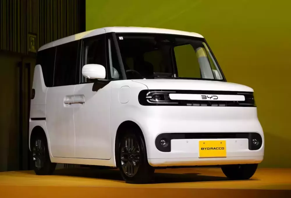 byd-racco-1-2716 "Xe hộp diêm" BYD Racco ra mắt với giá niêm yết thấp nhất phân khúc nhưng giá lăn bánh lại cao nhất - Ảnh 1.