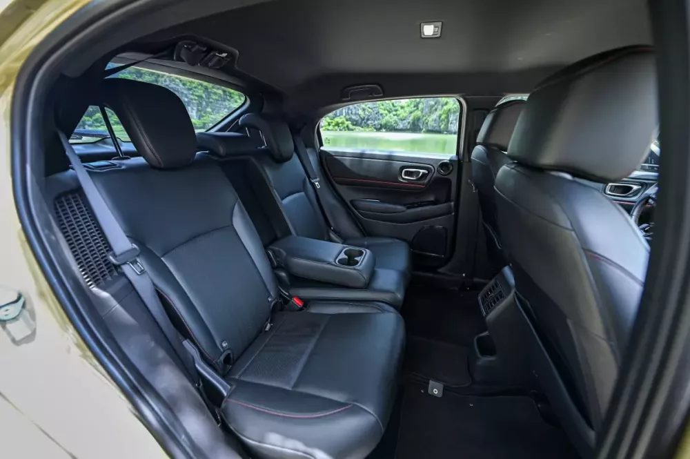 Honda HR-V e:HEV RS – Chiếc Hybrid thực dụng dành cho người thích lái- Ảnh 10.