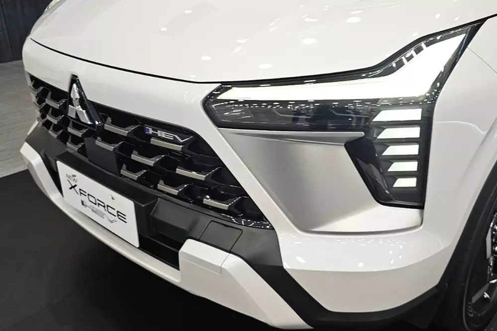 Mitsubishi Xforce HEV có 7 chế độ lái