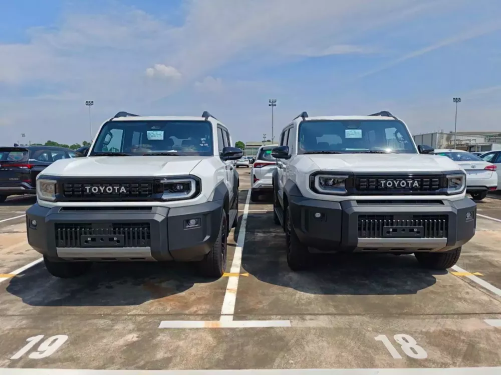 Toyota Land Cruiser FJ đã cập cảng Việt Nam, chờ ngày ra mắt chính thức