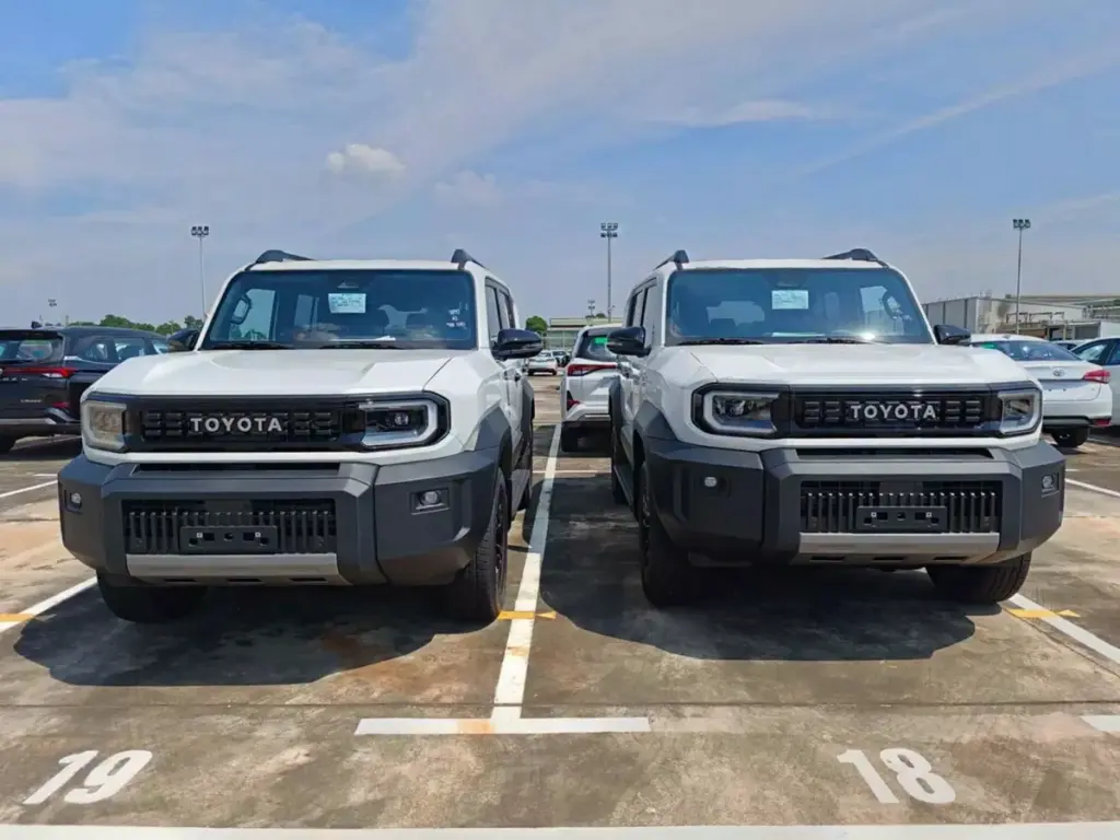 Toyota Land Cruiser FJ đã cập cảng Việt Nam, chờ ngày ra mắt chính thức