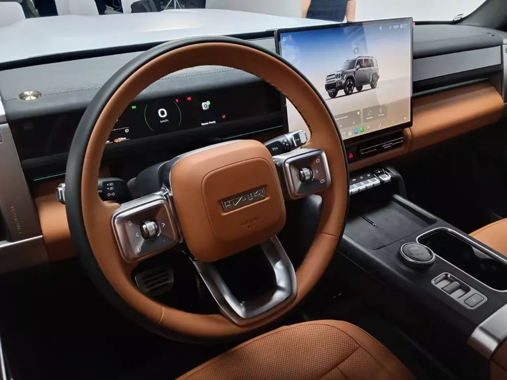 iCaur V27 sở hữu vô lăng giống Range Rover