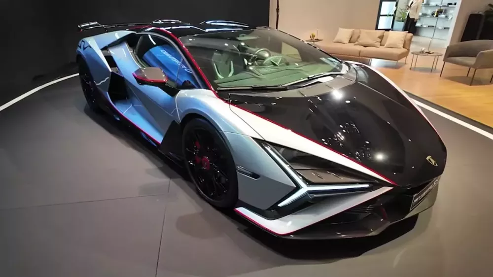 lamborghini-revuelto-sv-3-6c2d Lamborghini Revuelto SV có số lượng sản xuất đúng 1.963 chiếc