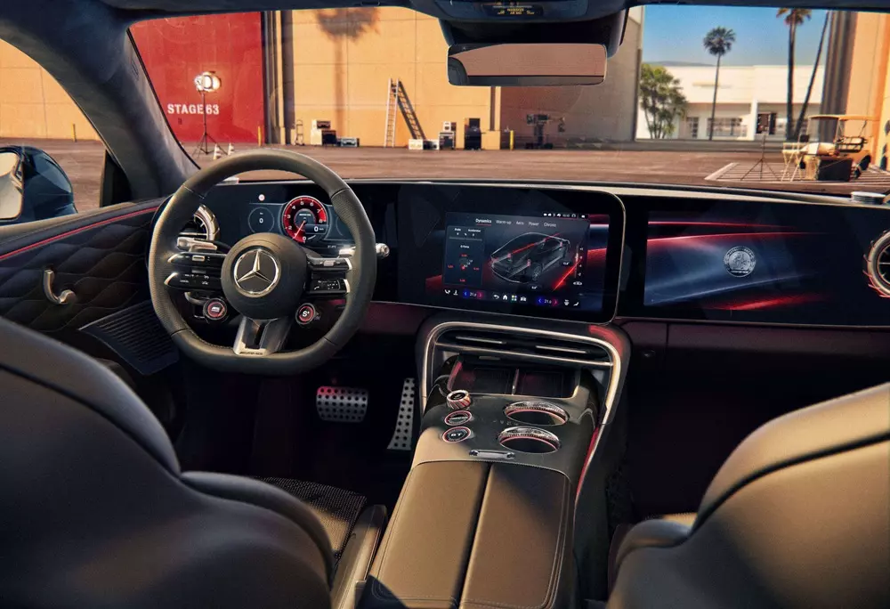 Khoang lái bên trong Mercedes-AMG GT 53 4-Door Coupé EV
