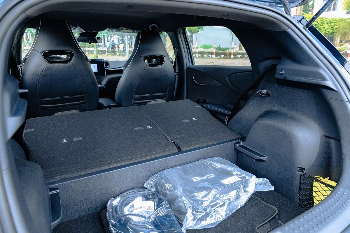 Review BYD Dolphin - chiếc xe điện nhỏ mà "có võ" giữa lòng đô thị - Ảnh 6.