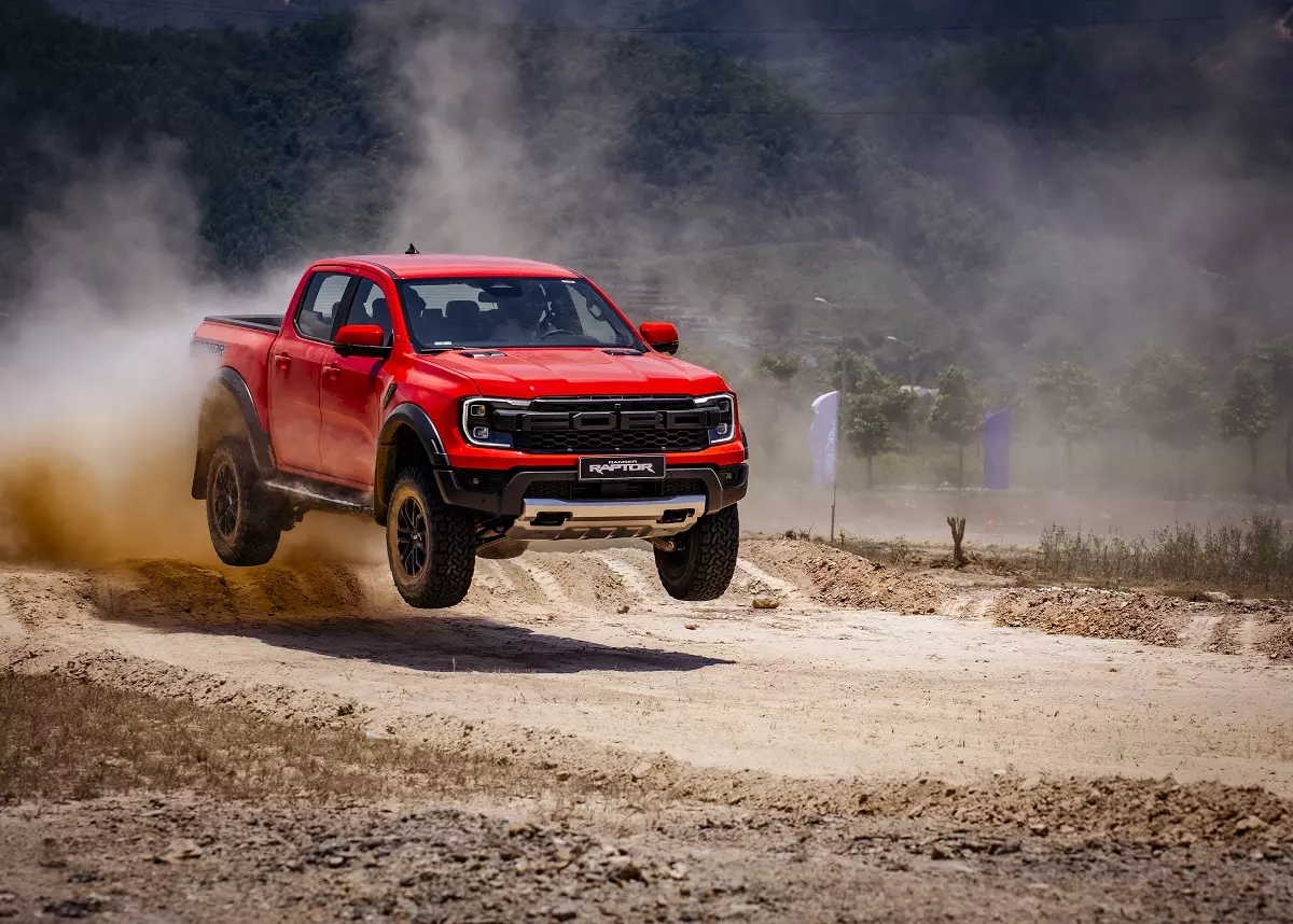Ba mẫu xe Ranger Raptor 3.0