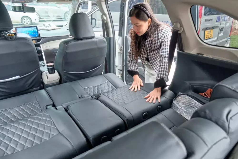 Giữa cơn sốt xe điện, Toyota Veloz Cross âm thầm viết lại luật chơi MPV cỡ nhỏ- Ảnh 4.
