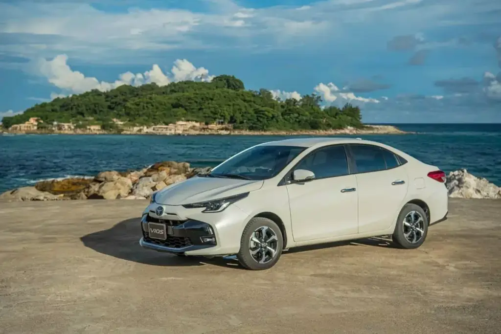Toyota hỗ trợ 100% lệ phí trước bạ trị giá lên tới 75 triệu đồng cho loạt xe trong tháng 8/2026