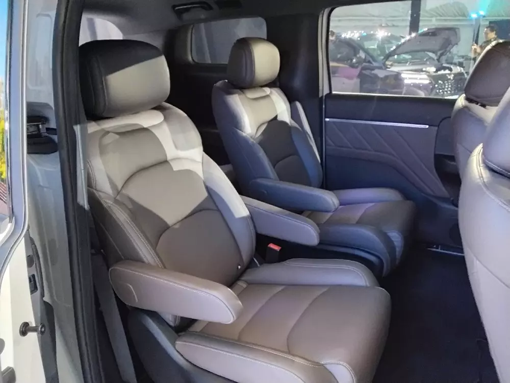 Đại lý Việt Nam nhận cọc cho MPV cỡ trung Wuling Darion mới, giá dự kiến 750 triệu đồng - Ảnh 7.