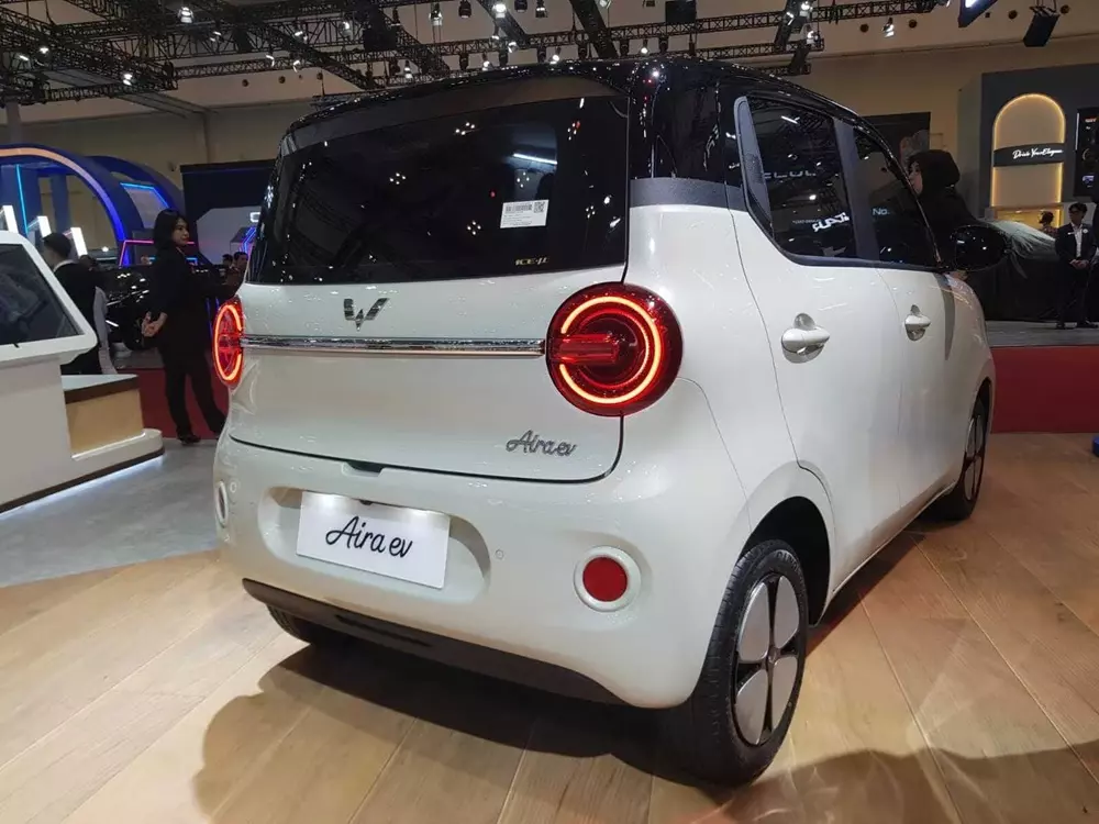 wuling-hongguang-mini-ev-2026-6-58b1 Khu vực phía sau của Wuling Hongguang Mini EV 2026 có thiết kế tương đồng với phía trước
