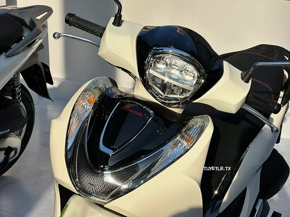 Cận cảnh cụm đèn trước của Honda Sh mode 2027