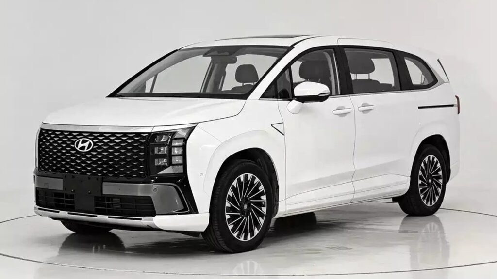 Hyundai Custin 2027 lộ diện với thiết kế mới, sẽ được bán ở Việt Nam