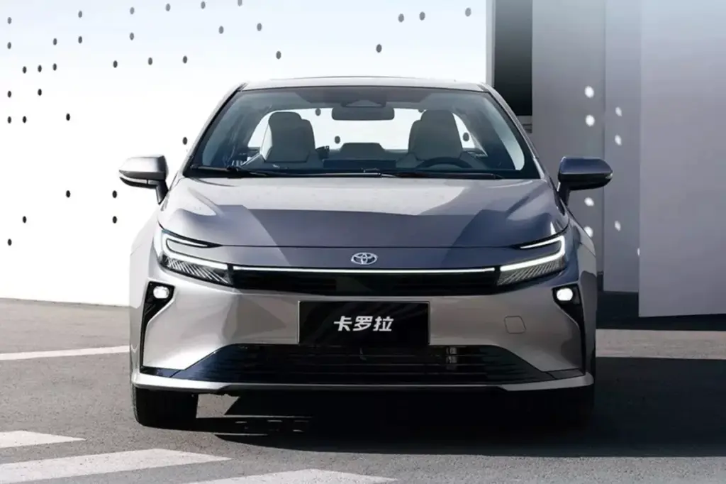 Xe xăng hoàn toàn biến mất khỏi top 10 mẫu ô tô bán chạy nhất Trung Quốc