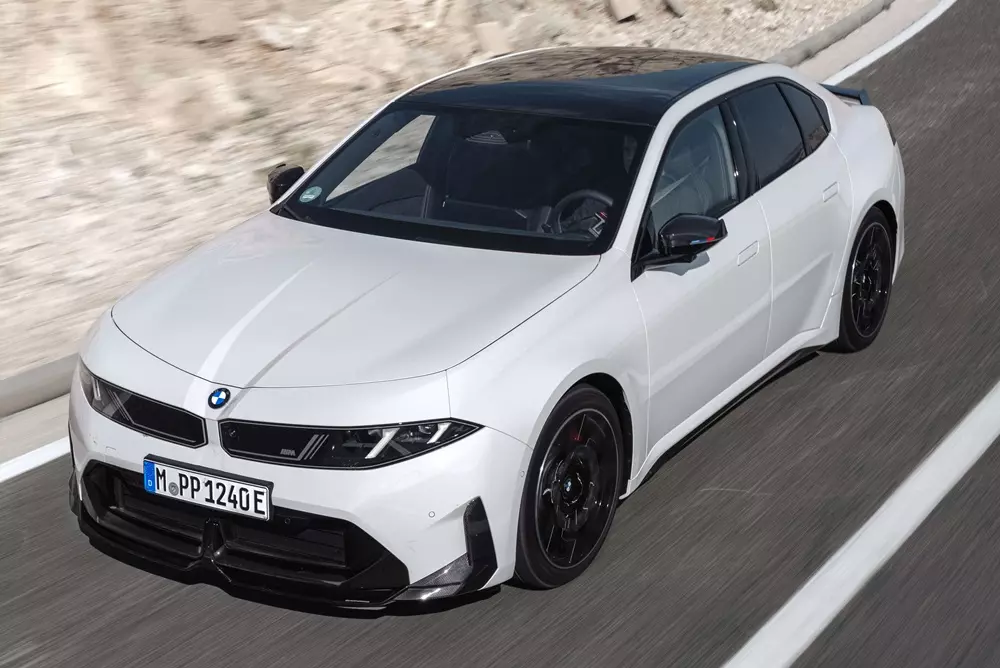 Xe điện hạng sang BMW i3 được bổ sung phiên bản hiệu suất cao M60 mới - Ảnh 1.
