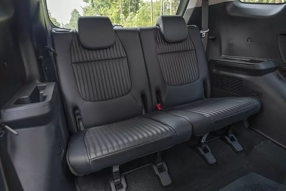 kia-carens-clavis-13-1c44 Kia Carens Clavis chính thức ra mắt Việt Nam, được định vị như bản cao cấp hơn của Carens, giá từ 639 triệu đồng - Ảnh 11.