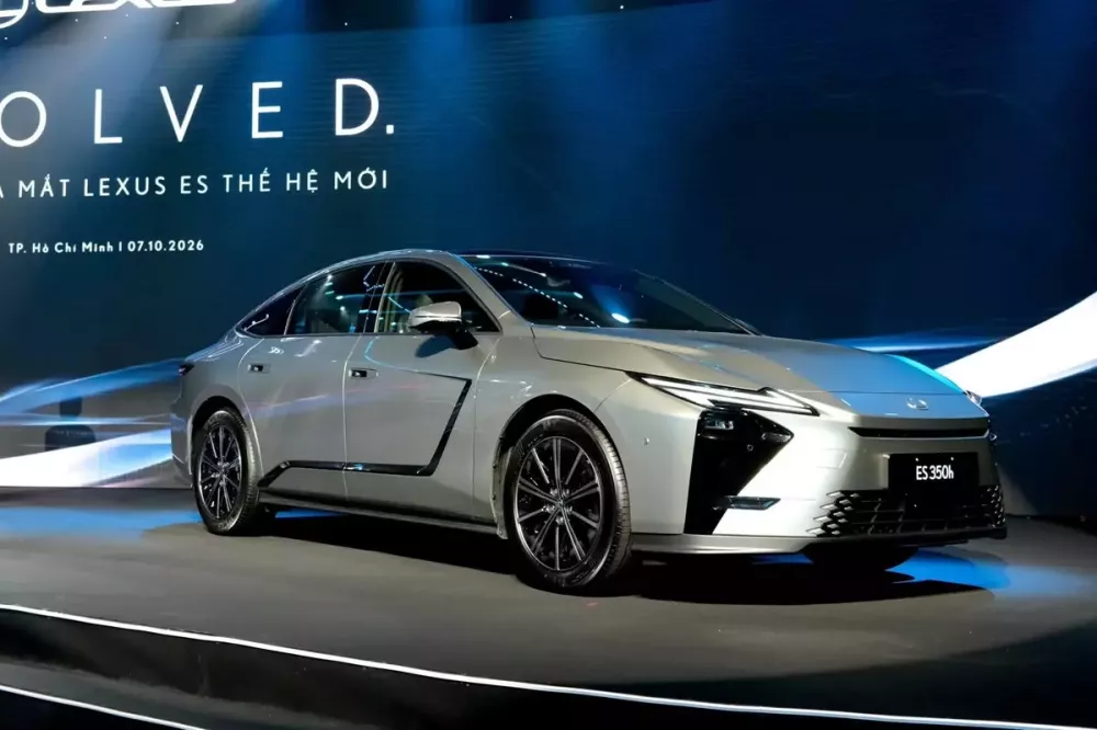 lexus-es-2026-8-3487 Lexus ES thế hệ mới chính thức ra mắt Việt Nam, có phiên bản thuần điện, giá từ 2,34 tỷ đồng - Ảnh 5.