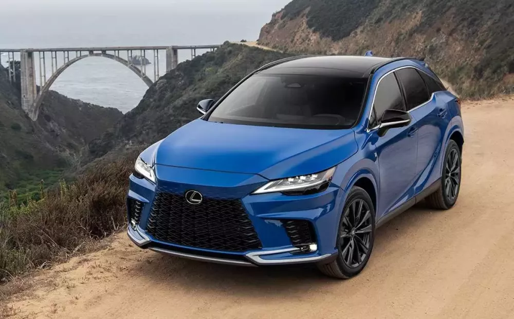 lexus-rs-3f0f-1 Cụm “RX” trong tên gọi của mẫu SUV bán chạy nhất nhà Lexus thực sự có ý nghĩa gì? - Ảnh 1.