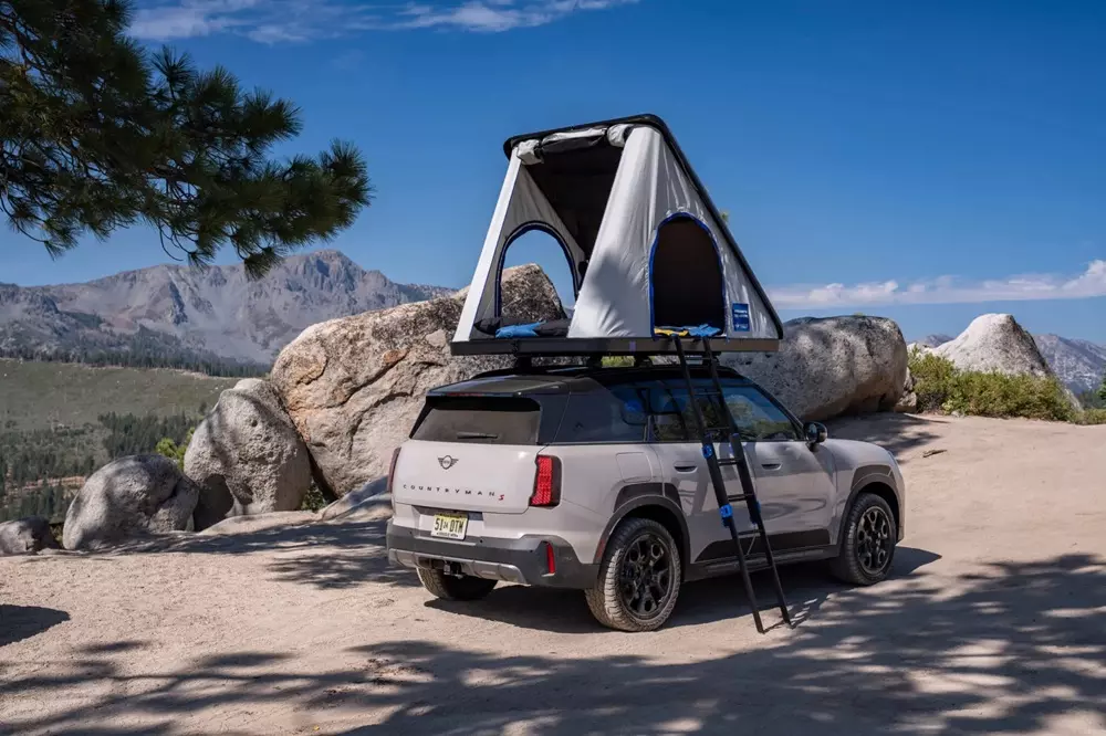 MINI Countryman Untamed Edition 2027 ra mắt với khoảng sáng gầm lớn hơn, trang bị sẵn lều nóc - Ảnh 4.