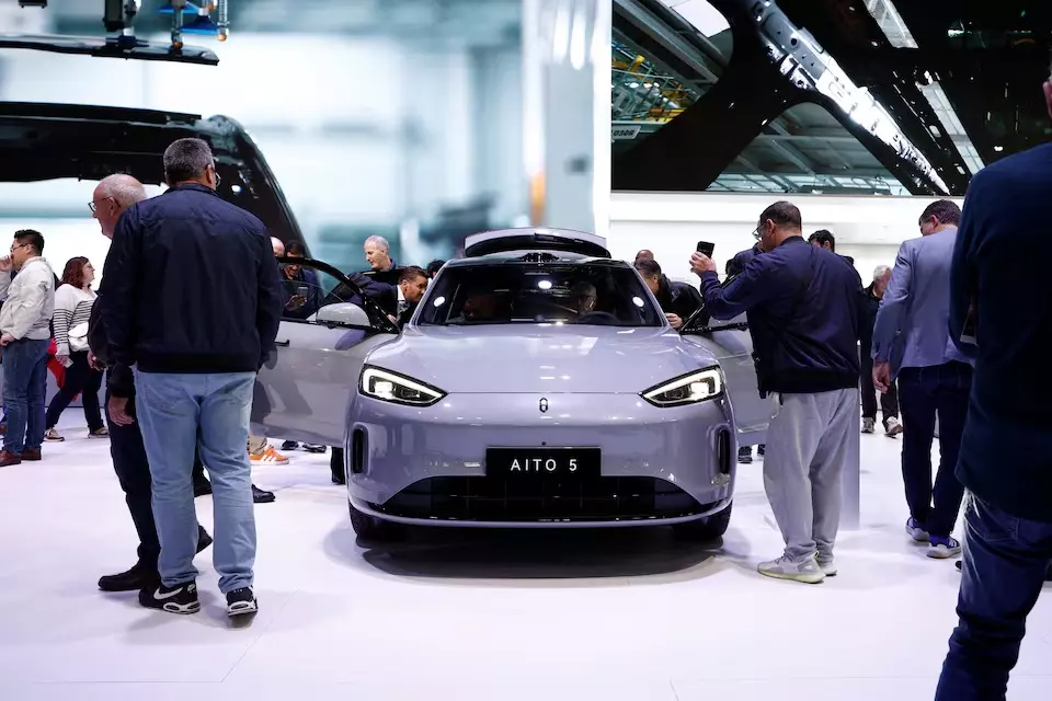 paris-motor-show-2026-1-02e8 Triển lãm Ô tô Paris 2026 sẽ tràn ngập xe Trung Quốc