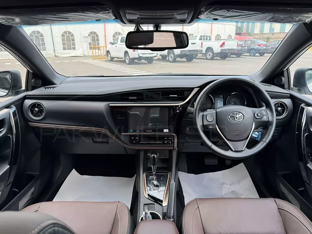 Toyota Corolla Altis thế hệ cũ chưa nghỉ hưu mà được bổ sung phiên bản nâng cấp - Ảnh 5.